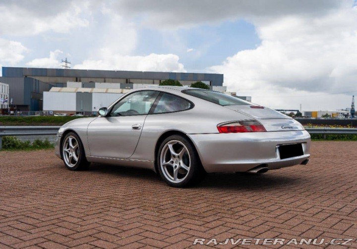 Porsche 911 3.6 Carrera 2001