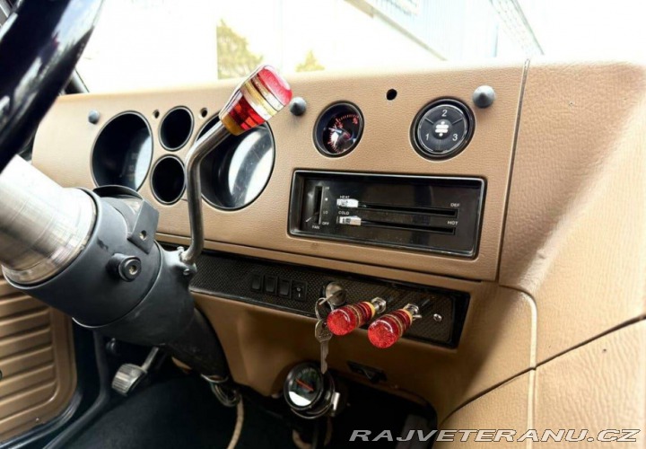 Chevrolet Ostatní modely Chevy 30 Custom Truck V8 5.7 1980