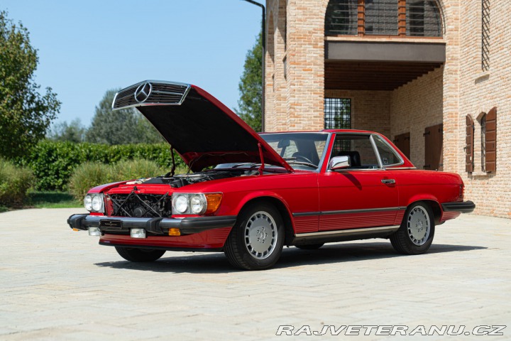 Mercedes-Benz 560 SL 1988