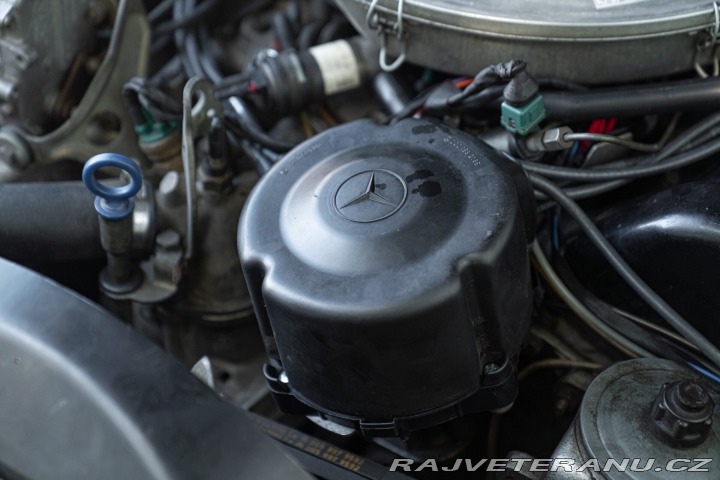 Mercedes-Benz 560 SL 1988
