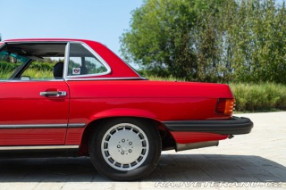 Mercedes-Benz 560 SL 1988