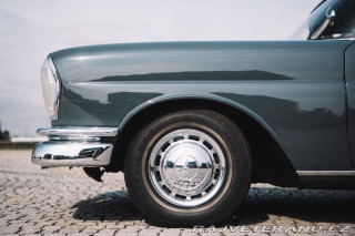 Mercedes-Benz 220 W111 220SE 1964