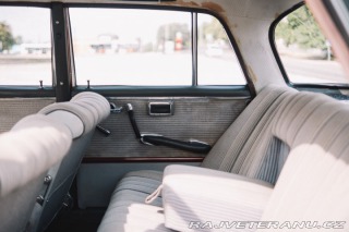 Mercedes-Benz 220 W111 220SE 1964
