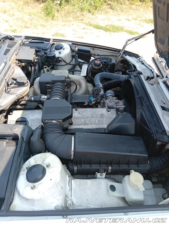 BMW 7 E 32 730i 1992