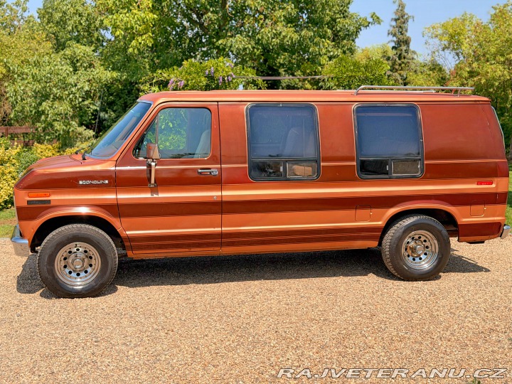 Ford Econoline E-150 5.8 V8 | Contempo 1982