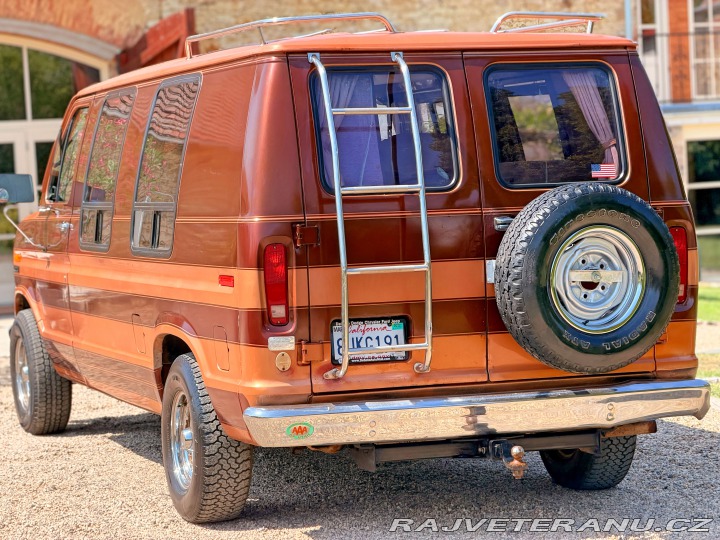 Ford Econoline E-150 5.8 V8 | Contempo 1982