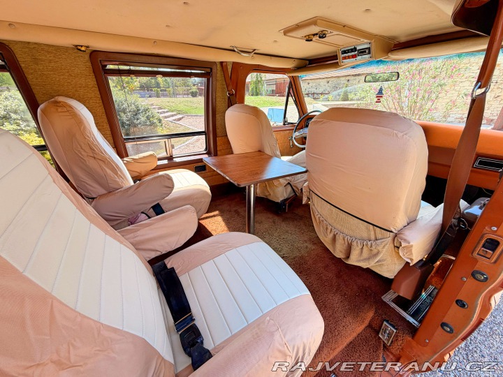 Ford Econoline E-150 5.8 V8 | Contempo 1982