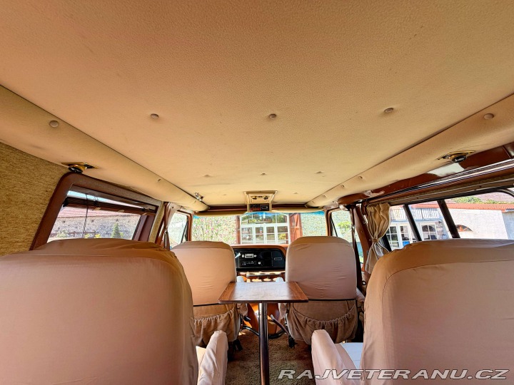 Ford Econoline E-150 5.8 V8 | Contempo 1982