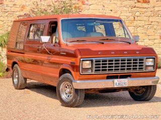 Ford Econoline E-150 5.8 V8 | Contempo 1982