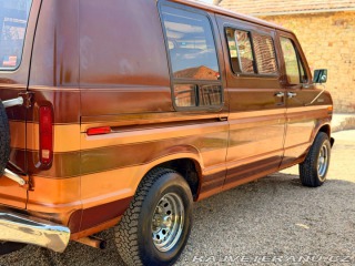 Ford Econoline E-150 5.8 V8 | Contempo 1982