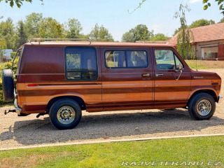 Ford Econoline E-150 5.8 V8 | Contempo 1982
