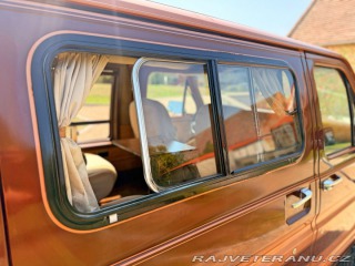 Ford Econoline E-150 5.8 V8 | Contempo 1982