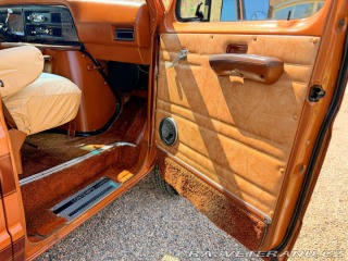 Ford Econoline E-150 5.8 V8 | Contempo 1982