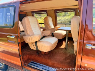 Ford Econoline E-150 5.8 V8 | Contempo 1982