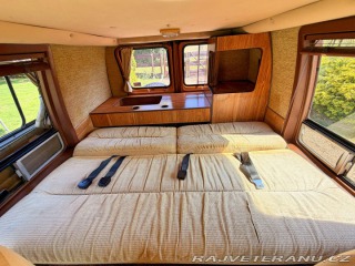Ford Econoline E-150 5.8 V8 | Contempo 1982
