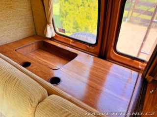 Ford Econoline E-150 5.8 V8 | Contempo 1982