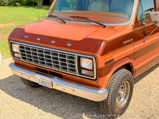 Ford Econoline E-150 5.8 V8 | Contempo 1982