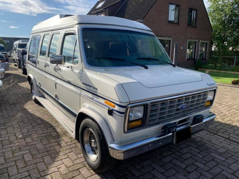 Ford Econoline E150 Econoline Explorer Conversion