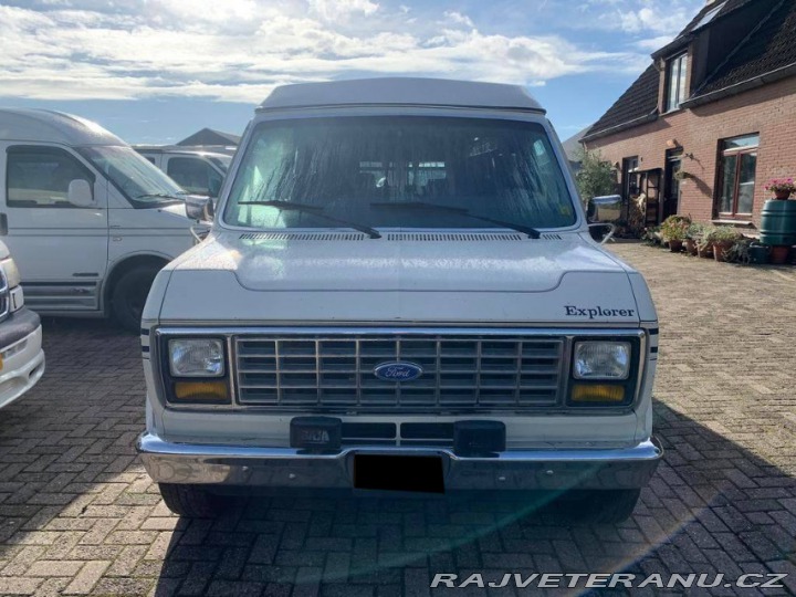 Ford Econoline E150 Econoline Explorer Conversion 1988