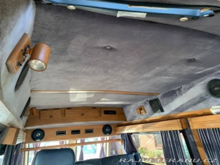 Ford Econoline E150 Econoline Explorer Conversion 1988