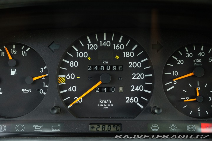 Mercedes-Benz 300 E-24V SPORTLINE 1989