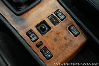 Mercedes-Benz 300 E-24V SPORTLINE 1989