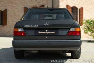 Mercedes-Benz 300 E-24V SPORTLINE 1989