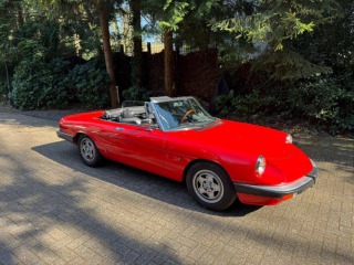 Alfa Romeo Spider 