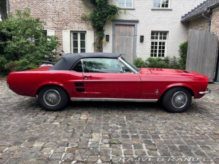 Ford Mustang V8 convertible 1967