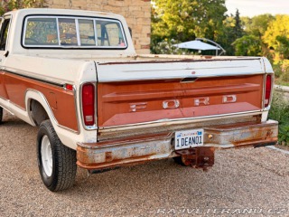 Ford F 150 5.8 V8 | 4x4 | Manuál 1977