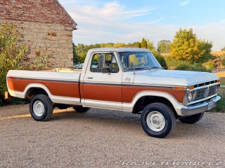 Ford F 150 5.8 V8 | 4x4 | Manuál 1977