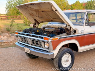 Ford F 150 5.8 V8 | 4x4 | Manuál 1977