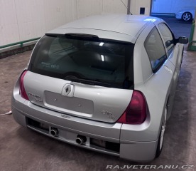Renault Clio Sport V6 3.0 Phase1 2003