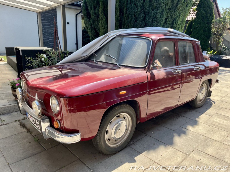 Renault 8