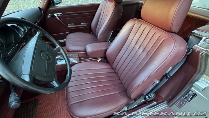 Mercedes-Benz SL 560SL 1986