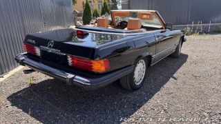 Mercedes-Benz SL 560SL 1986