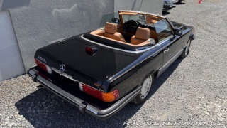 Mercedes-Benz SL 560SL 1986