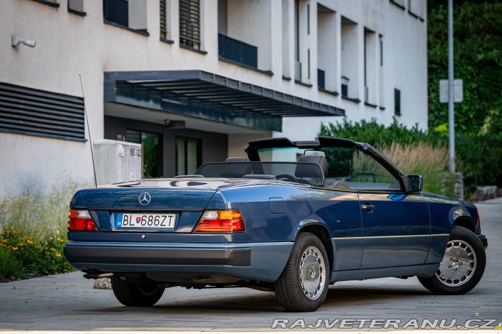 Mercedes-Benz 300 A124 1992
