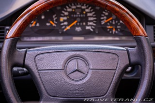 Mercedes-Benz 300 A124 1992