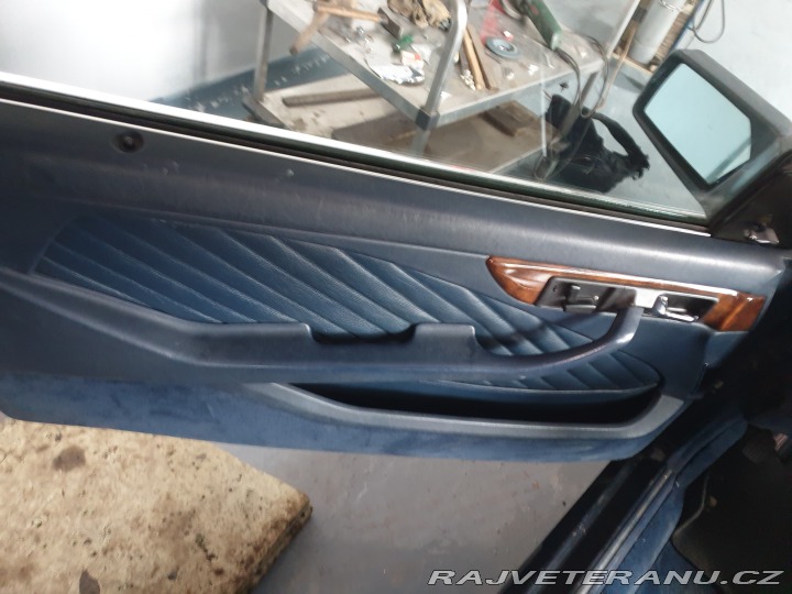 Mercedes-Benz 500 SEC 1990
