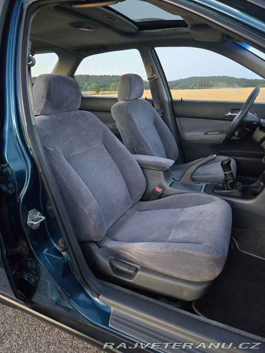 Honda Accord Aerodeck 2.2i ES ČR klima 1996