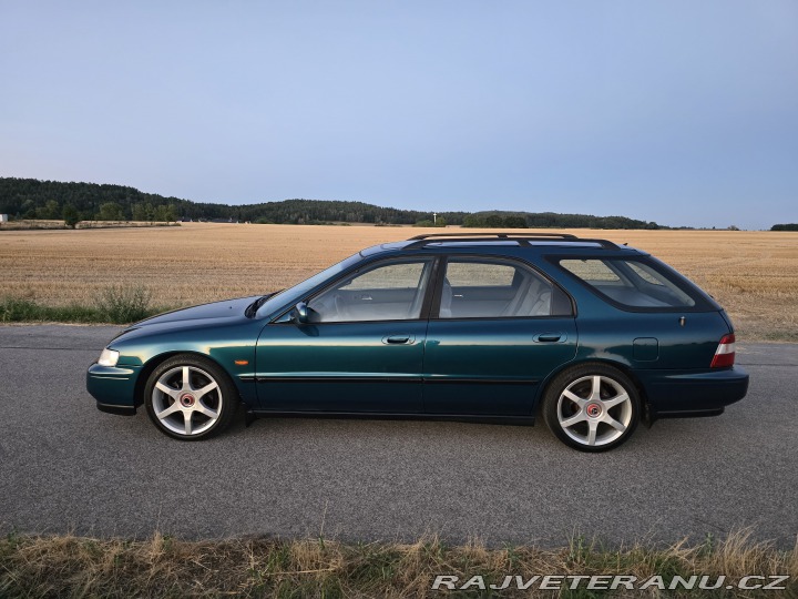 Honda Accord Aerodeck 2.2i ES ČR klima 1996