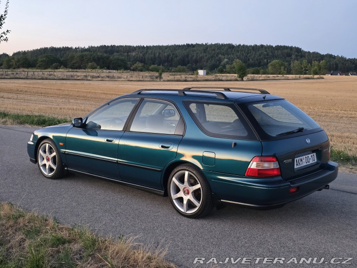 Honda Accord Aerodeck 2.2i ES ČR klima 1996