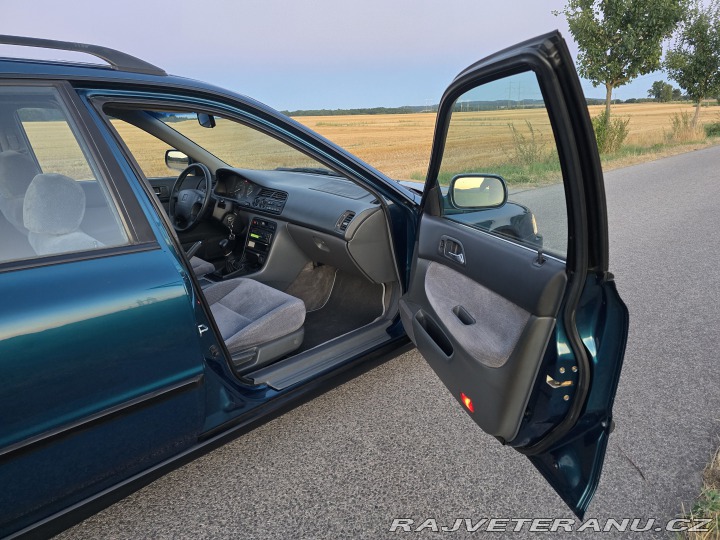 Honda Accord Aerodeck 2.2i ES ČR klima 1996