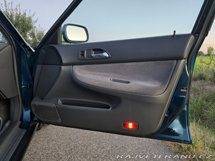 Honda Accord Aerodeck 2.2i ES ČR klima 1996