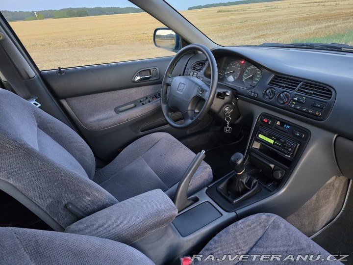 Honda Accord Aerodeck 2.2i ES ČR klima 1996
