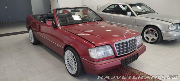 Mercedes-Benz 300 124 Cabriolet 300 CE-24 1994