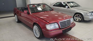 Mercedes-Benz 300 124 Cabriolet 300 CE-24 1994