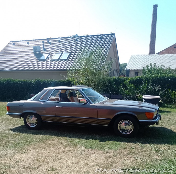 Mercedes-Benz SLC 350 (107) V8 1977