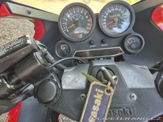 Kawasaki GPZ 900r 1984